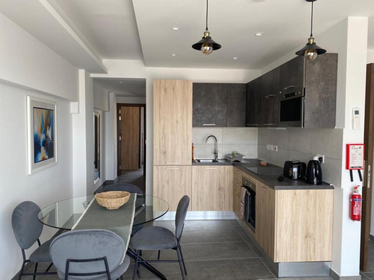 86 Spinola Bay Apartment Saint Julian's ภายนอก รูปภาพ