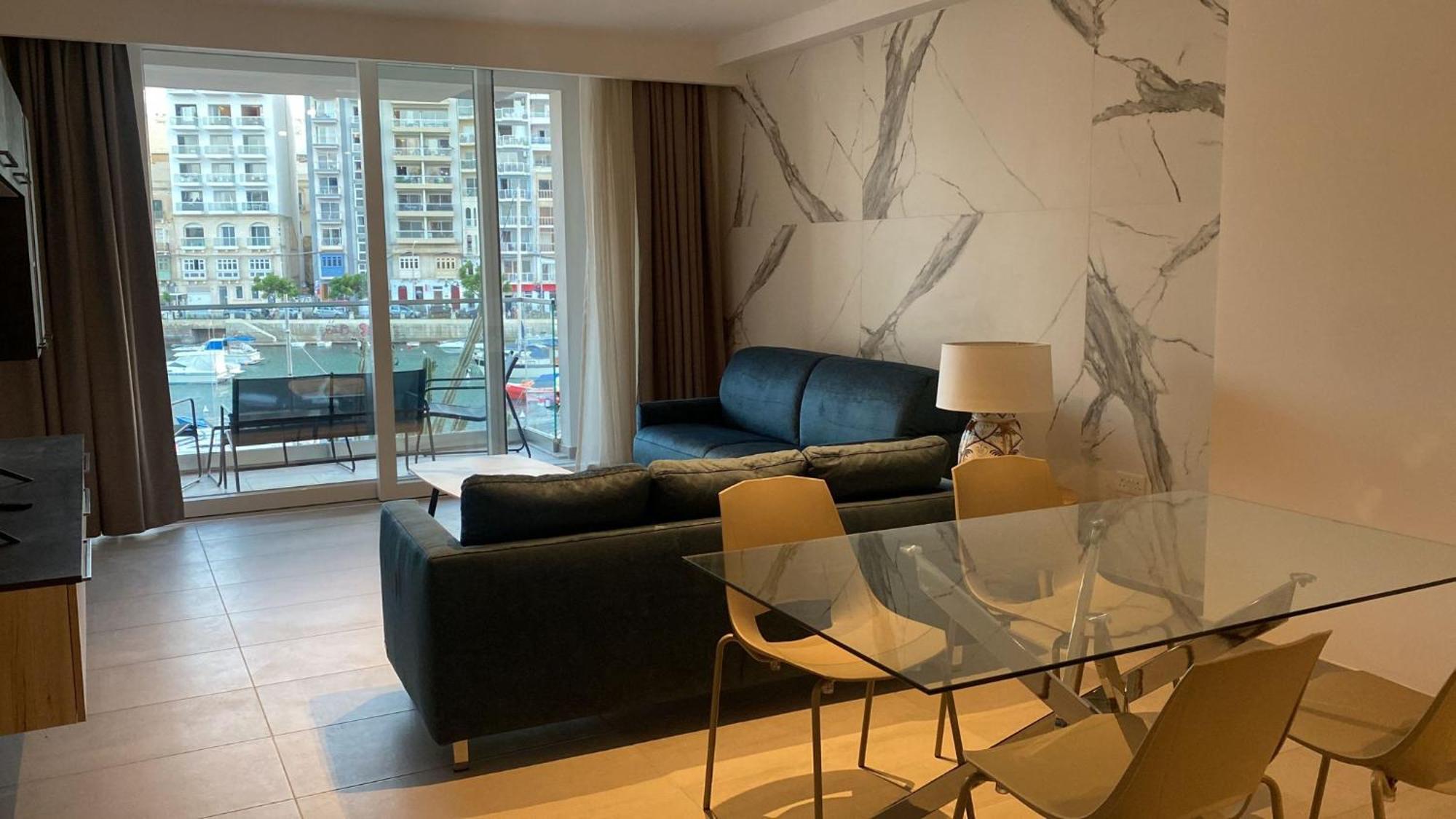 86 Spinola Bay Apartment Saint Julian's ภายนอก รูปภาพ