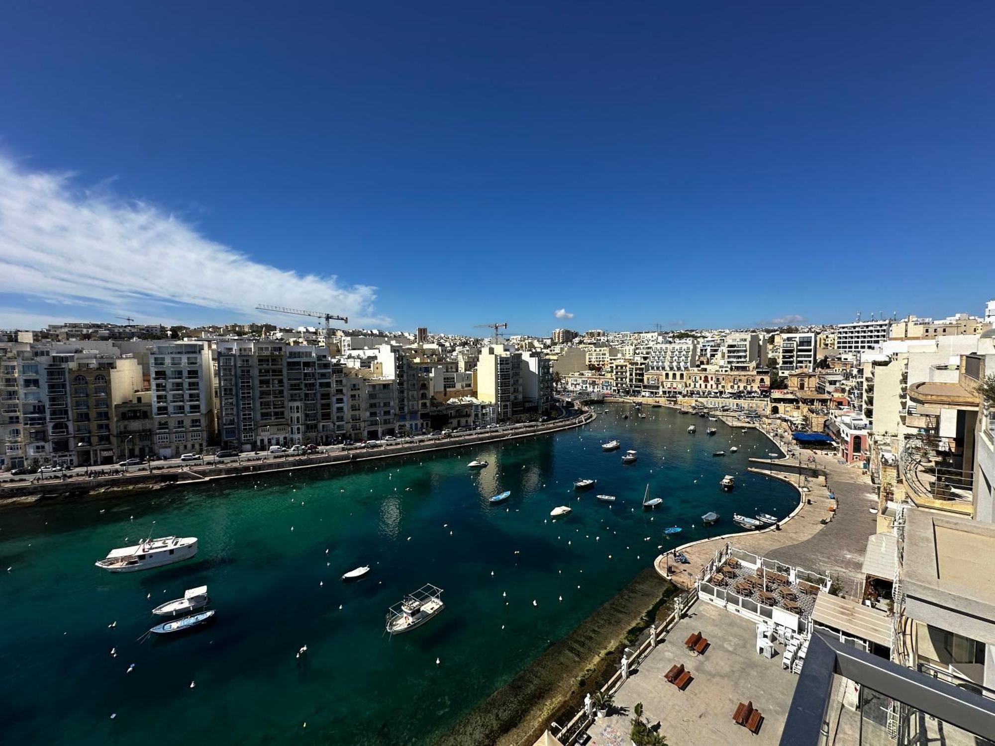 86 Spinola Bay Apartment Saint Julian's ภายนอก รูปภาพ