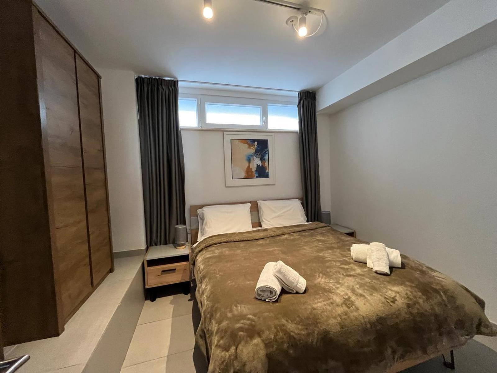 86 Spinola Bay Apartment Saint Julian's ห้อง รูปภาพ